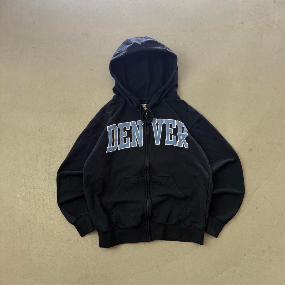 American-vintage Men's Black and Navy Hoodie